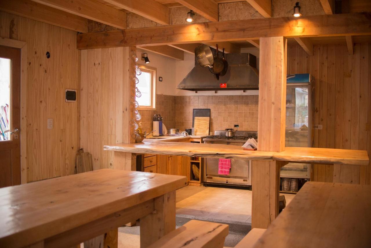 El Refugio Casa De Montana Vandrerhjem San Martín de los Andes Eksteriør bilde